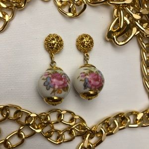 Vintage Gold Toned and Ceramic Earrings